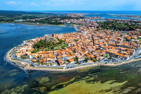 Villa Tamaris Груисан Екстериор снимка